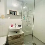 Dom wakacyjny Grosszuegiges Am Senftenberger Mit 2 Terrassen *