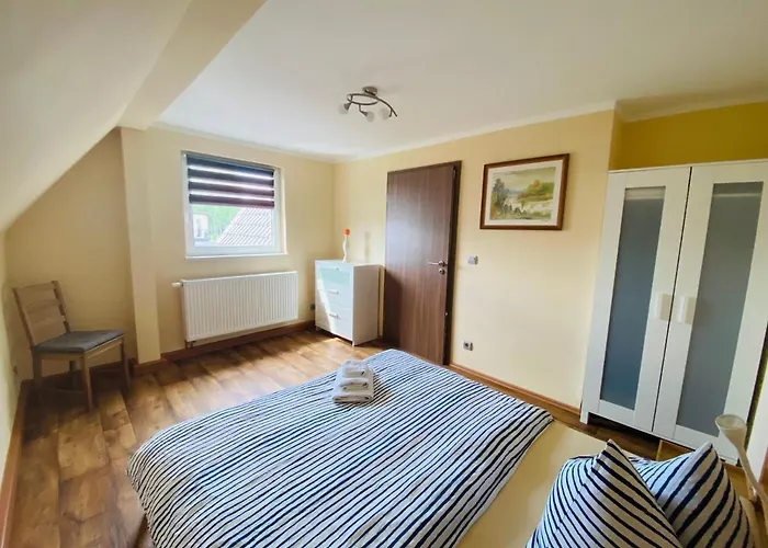 Ferienhaus Großzügiges Am Senftenberger Mit 2 Terrassen *