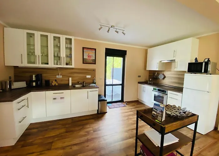 Großzügiges Am Senftenberger Mit 2 Terrassen