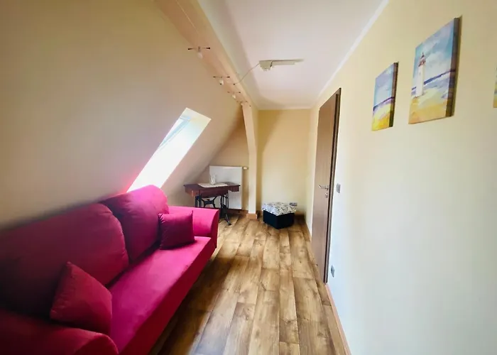 Großzügiges Am Senftenberger Mit 2 Terrassen Ferienhaus *