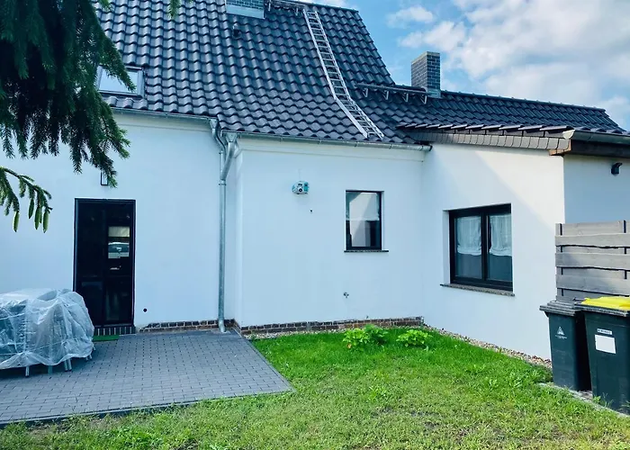 Großzügiges Am Senftenberger Mit 2 Terrassen